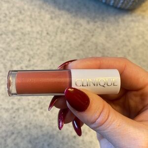 Clinique- lip gloss in “sorbet pop”